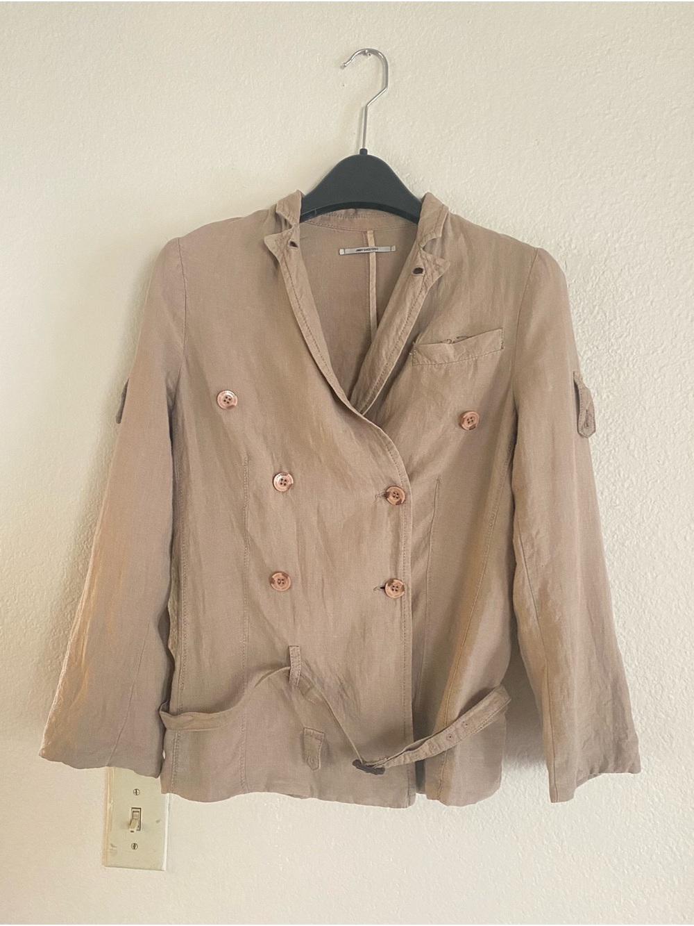 Women's 100% Linen Double-Breasted Lightweight Blazer in Taupe